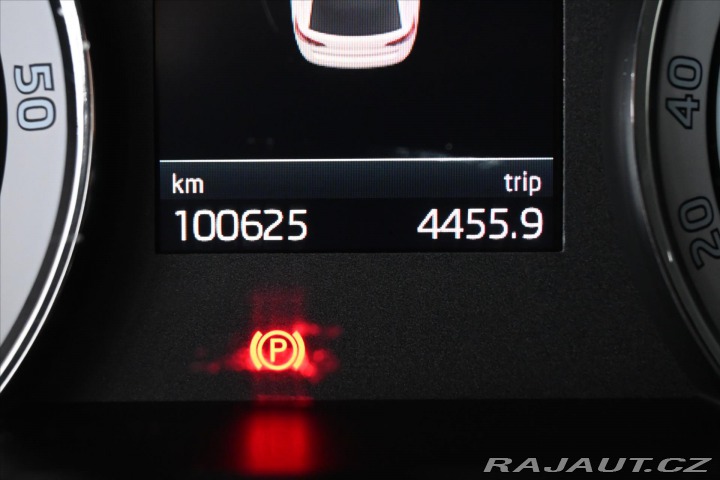 Škoda Superb 2,0 TDI 110 kW *STYLE* Zá 2021