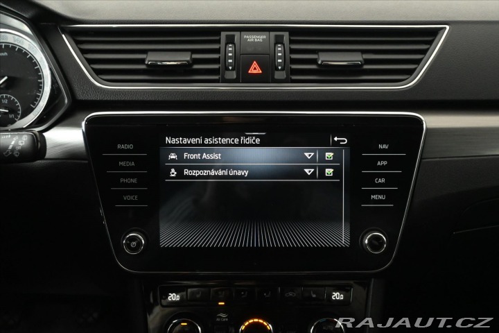 Škoda Superb 2,0 TDI 110 kW *STYLE* Zá 2021
