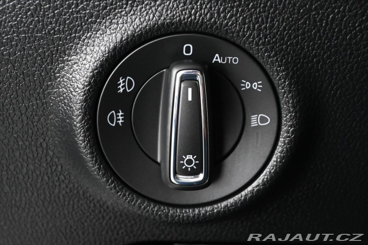 Škoda Superb 2,0 TDI 110 kW *STYLE* Zá 2021
