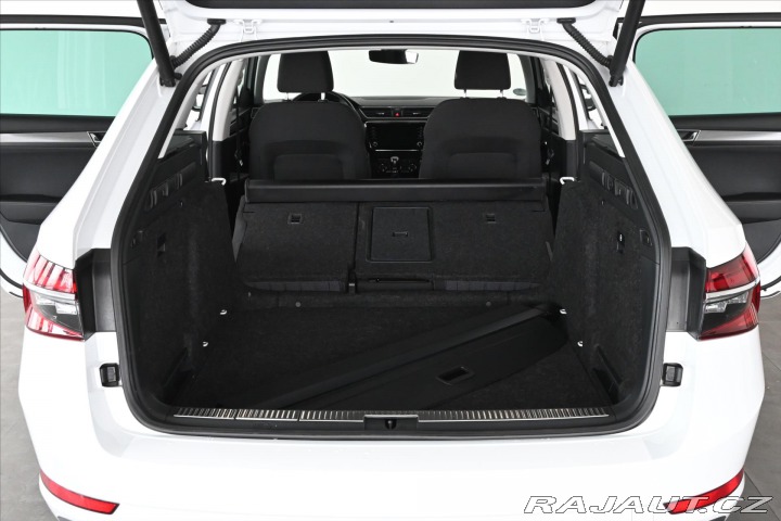 Škoda Superb 2,0 TDI 110 kW *STYLE* Zá 2021