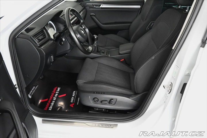 Škoda Superb 2,0 TDI 110 kW *STYLE* Zá 2021