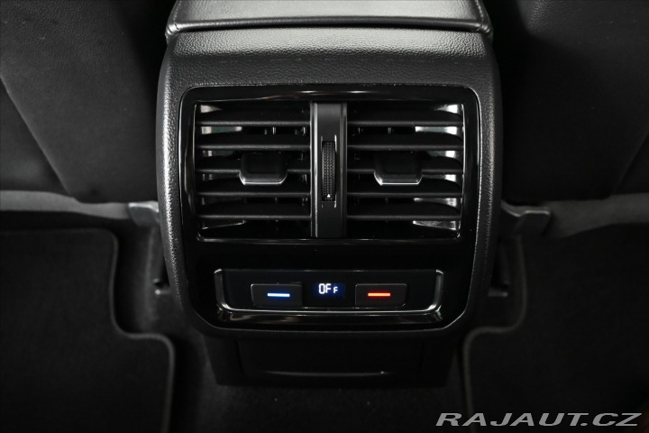 Volkswagen Passat 2,0 TDI 110 kW *ELEGANCE* 2020