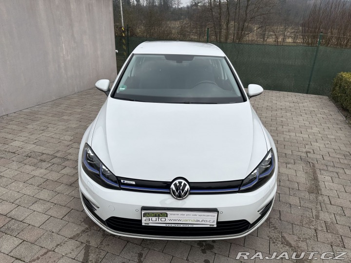 Volkswagen e-Golf 100kW 32kWh AC/DC TEPELNÉ 2020