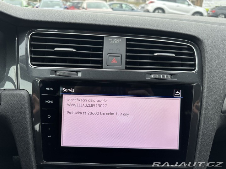 Volkswagen e-Golf 100kW 32kWh AC/DC TEPELNÉ 2020