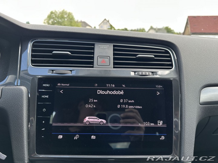 Volkswagen e-Golf REZERVOVÁNO, 100kW 32kWh 2020
