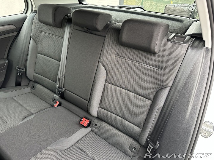 Volkswagen e-Golf 100kW 32kWh AC/DC TEPELNÉ 2020
