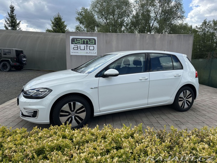 Volkswagen e-Golf REZERVOVÁNO, 100kW 32kWh 2020