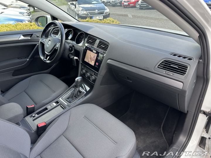 Volkswagen e-Golf REZERVOVÁNO, 100kW 32kWh 2020