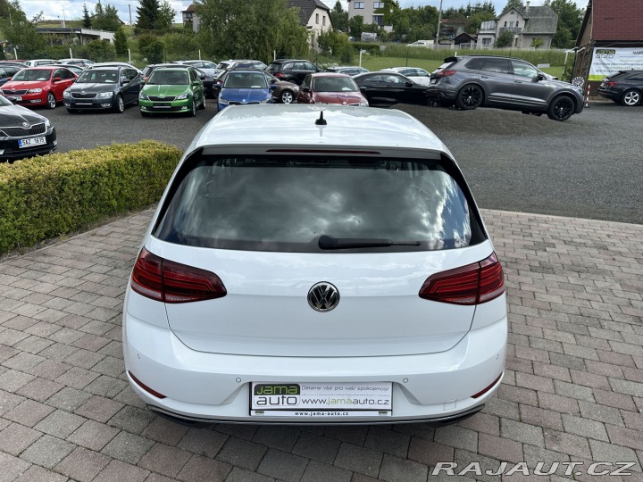 Volkswagen e-Golf REZERVOVÁNO, 100kW 32kWh 2020
