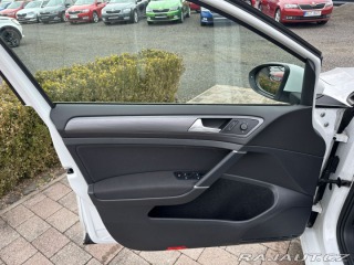 Volkswagen e-Golf 100kW 32kWh AC/DC TEPELNÉ 2020