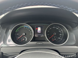 Volkswagen e-Golf 100kW 32kWh AC/DC TEPELNÉ 2020