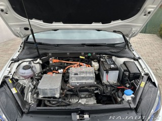 Volkswagen e-Golf 100kW 32kWh AC/DC TEPELNÉ 2020