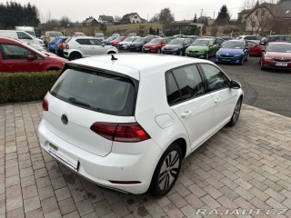 Volkswagen e-Golf 100kW 32kWh AC/DC TEPELNÉ 2020