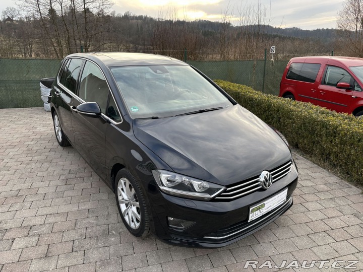 Volkswagen Golf Sportsvan 2,0TDI 110kW HIGHLINE TAŽ 2015