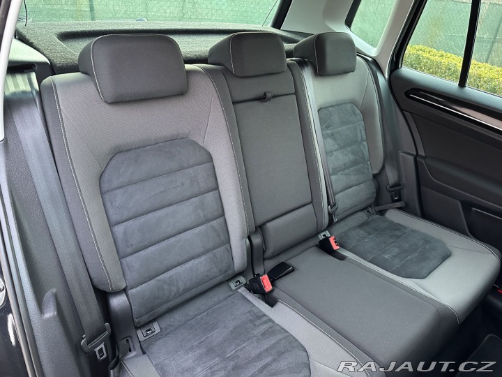 Volkswagen Golf Sportsvan 2,0TDI 110kW HIGHLINE TAŽ 2015
