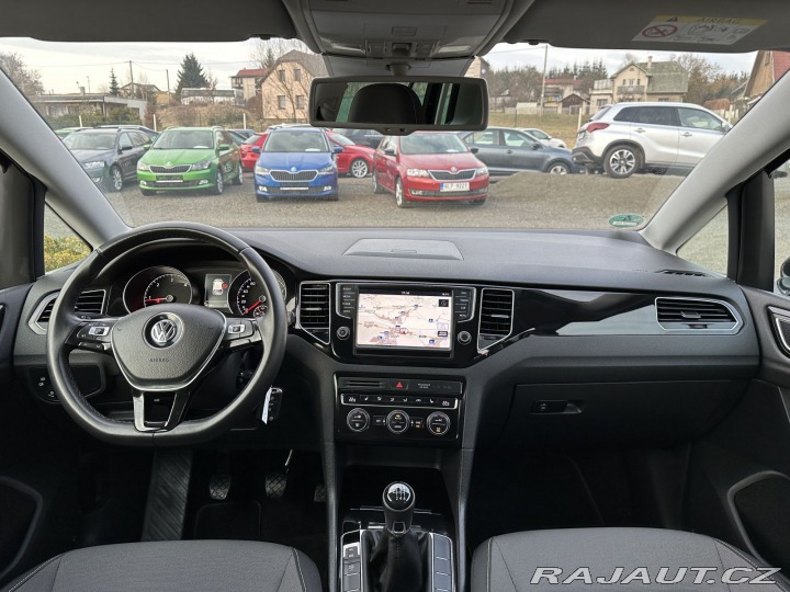 Volkswagen Golf Sportsvan 2,0TDI 110kW HIGHLINE TAŽ 2015
