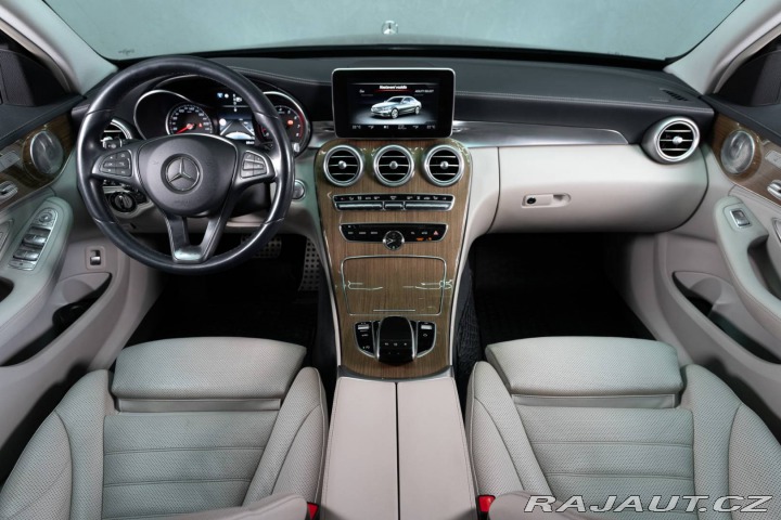 Mercedes-Benz C 400 4matic A/T 2015