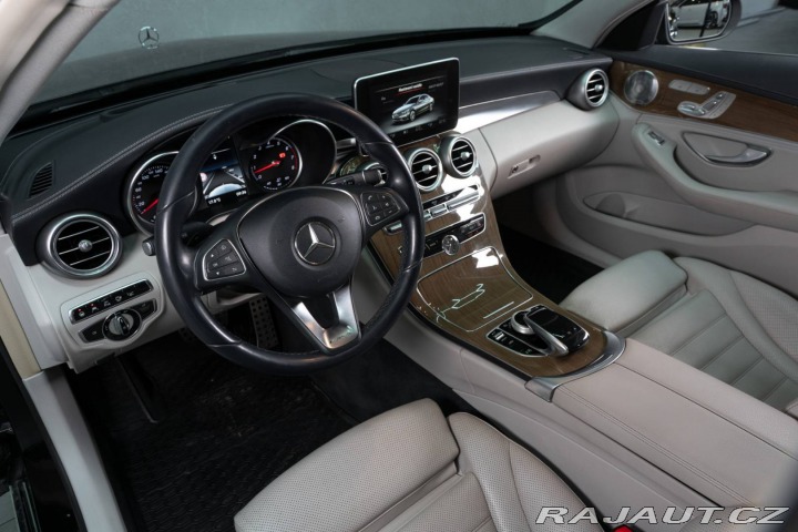 Mercedes-Benz C 400 4matic A/T 2015