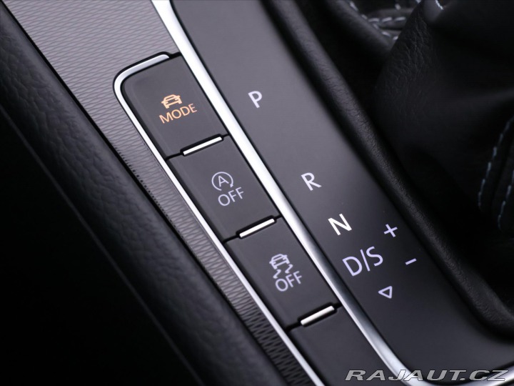 Volkswagen Golf 2,0 TDI 135kW DSG Xenon G 2015