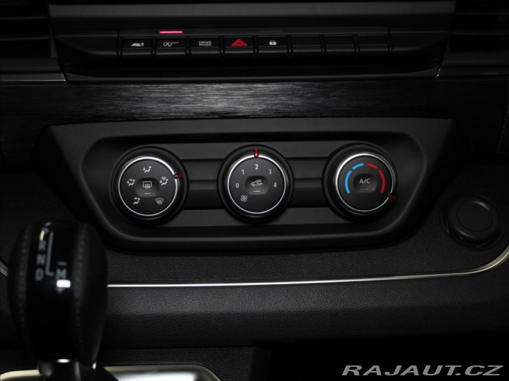 Renault Trafic 2,0 DCi 125kW AT 6-míst Č 2024