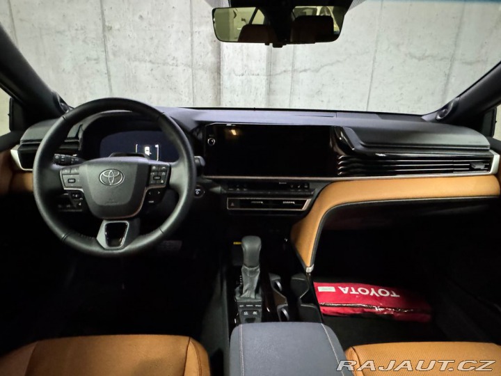 Toyota Camry 2.5, HEV, Executive 2026