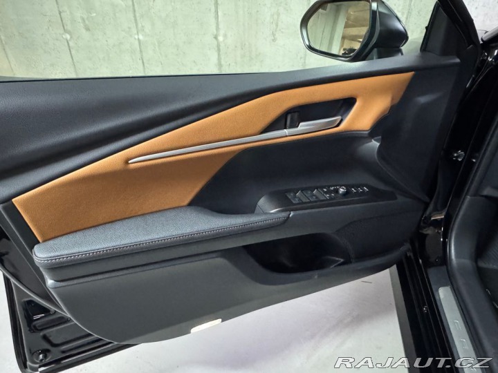 Toyota Camry 2.5 Hybrid Executive 2026