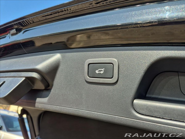 Jaguar E-Pace 2,0 D200 Auto 4WD R-Dynam 2021