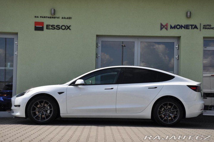 Tesla Model 3 LONG RANGE DUAL MOTOR TAŽ 2021