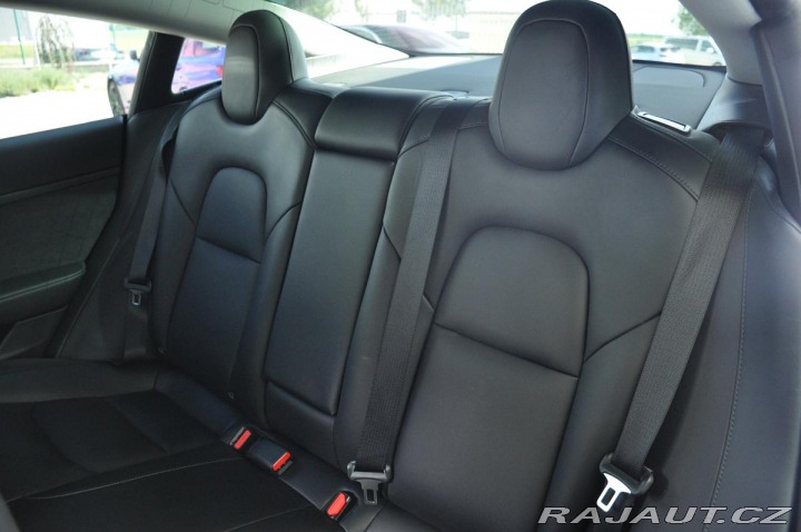 Tesla Model 3 LONG RANGE DUAL REZERVACE 2021