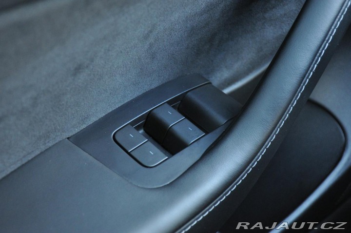 Tesla Model 3 LONG RANGE DUAL MOTOR TAŽ 2021
