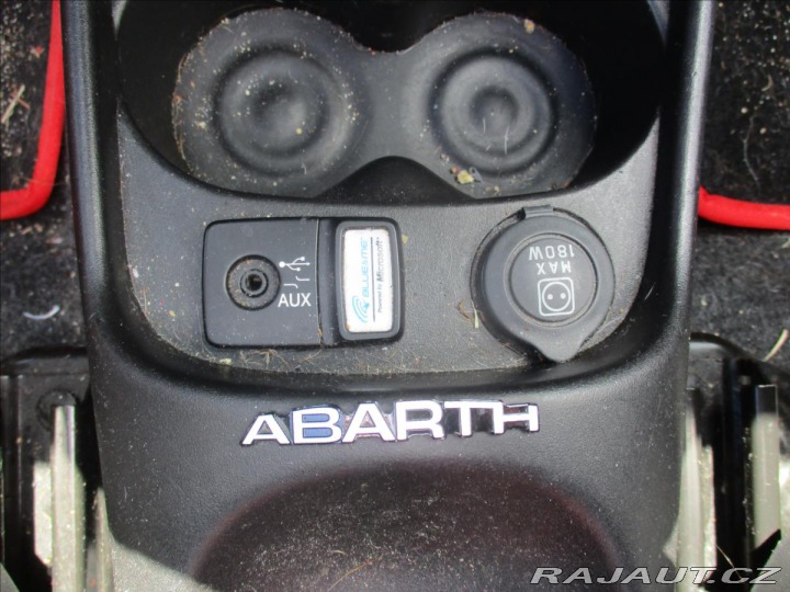 Abarth 500 1,4 T-Jet M 99kw TOP 2011