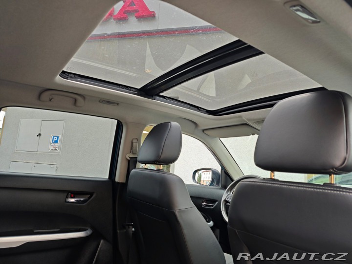 Suzuki Vitara 1.6 VVTi 4x4 AllGrip Pano 2015
