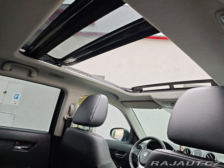 Suzuki Vitara 1.6 VVTi 4x4 AllGrip Pano 2015