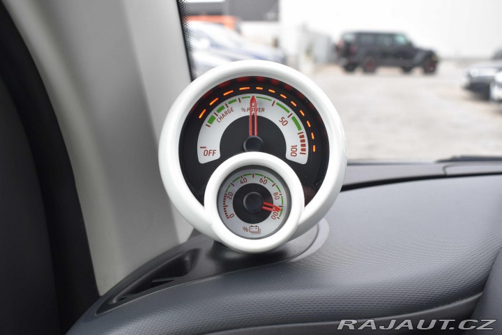 Smart Fortwo EQ*60kW*NAVI*KLIMA*DPH* 2018