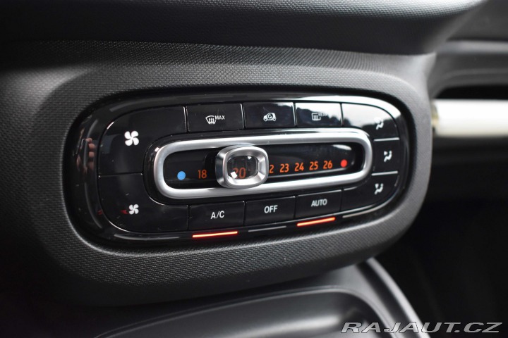 Smart Fortwo EQ*60kW*NAVI*KLIMA*DPH* 2018