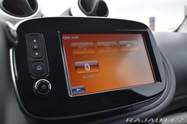 Smart Fortwo EQ*60kW*NAVI*KLIMA*DPH* 2018