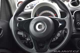 Smart Fortwo EQ*60kW*NAVI*KLIMA*DPH* 2018