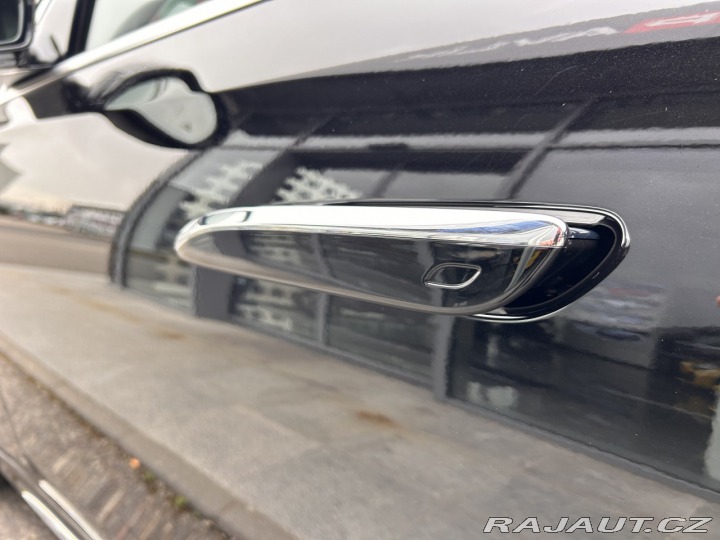 Mercedes-Benz E E 220d 4MATIC AMG 2024