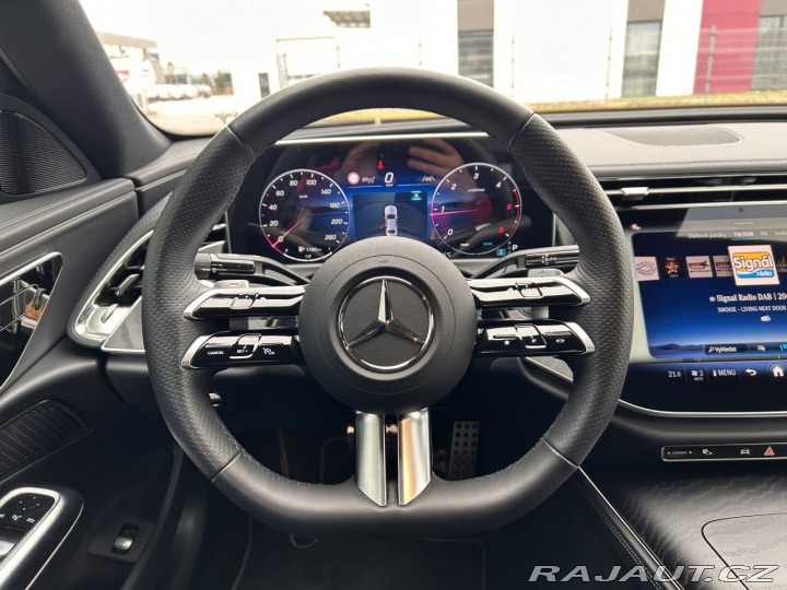 Mercedes-Benz E E 220d 4MATIC AMG 2024