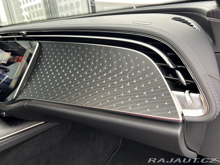 Mercedes-Benz E E 220d 4MATIC AMG 2024