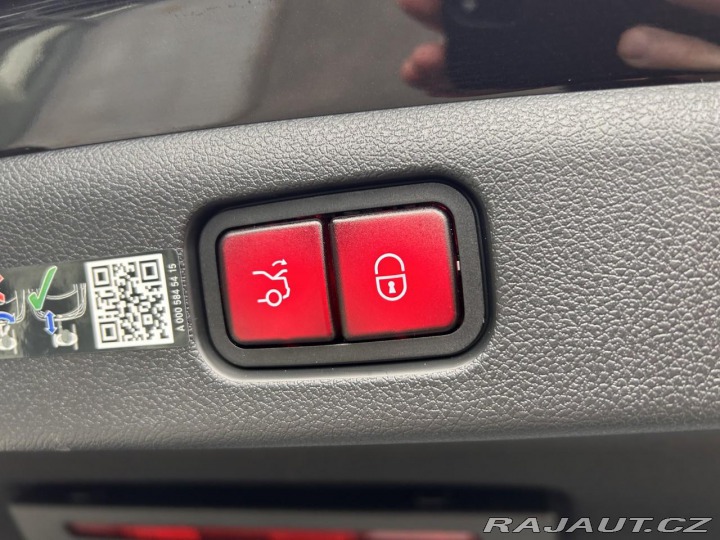 Mercedes-Benz E E 220d 4MATIC AMG 2024