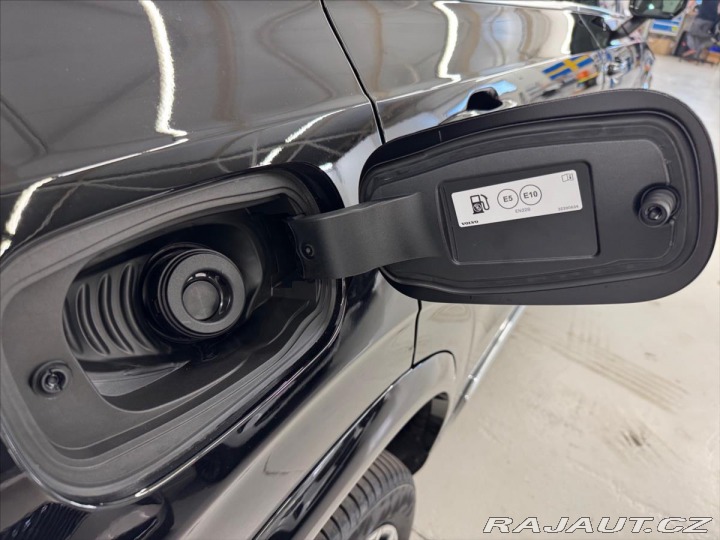 Volvo XC90 2,0 B5 AWD Bright Plus 19 2025