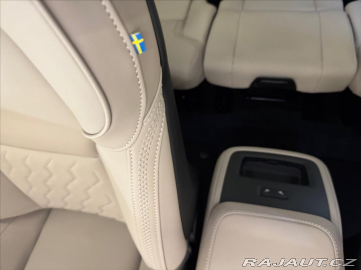 Volvo XC90 2,0 B5 AWD Bright Plus 19 2025