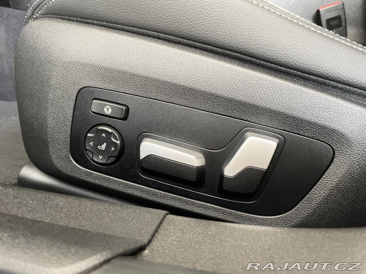 BMW 3 M340i xDrive*Laser*Záruka 2021
