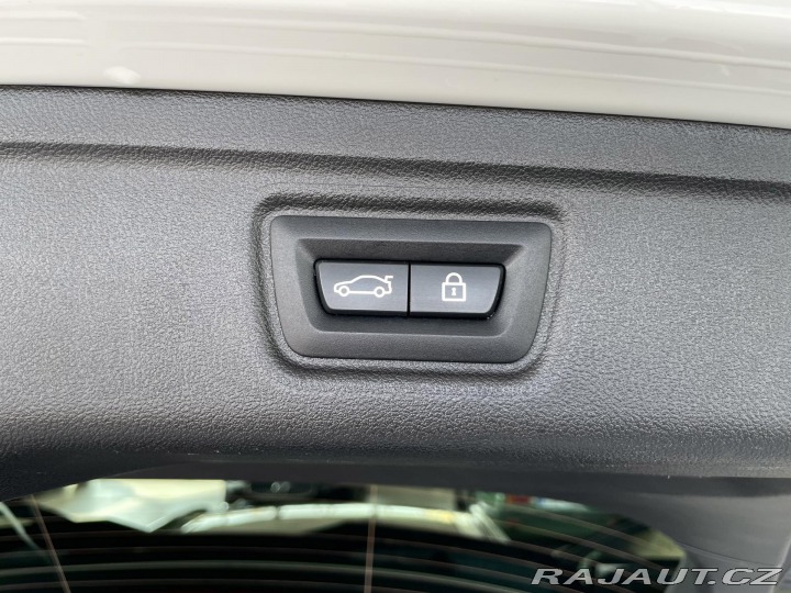 BMW 3 M340i xDrive*Laser*Záruka 2021