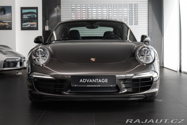 Porsche 911 CARRERA S 2012