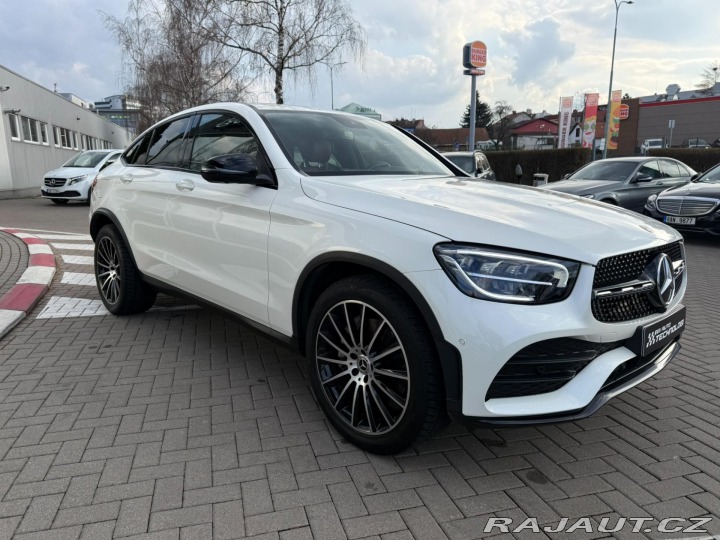 Mercedes-Benz GLC 300 D 4MATIC kupé 2022