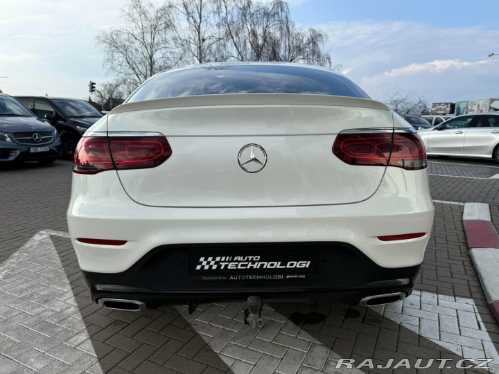 Mercedes-Benz GLC 300 D 4MATIC kupé 2022