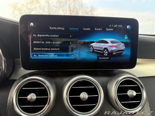 Mercedes-Benz GLC 300 D 4MATIC kupé 2022