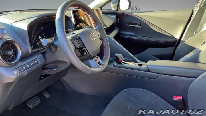 Toyota C-HR 2,0 Plug-in Hybrid AT GR 2024